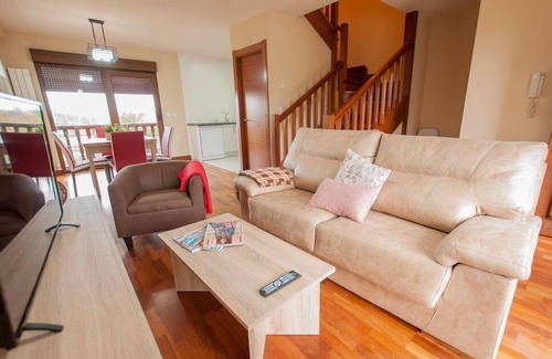 San Vicente de la Barquera House | La Arcadia de Portillo House 5