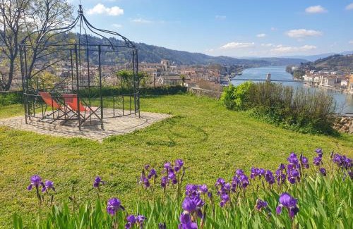 Vienne Apartment | La Bâtie - Vue imprenable - Amazing view - Parking privé