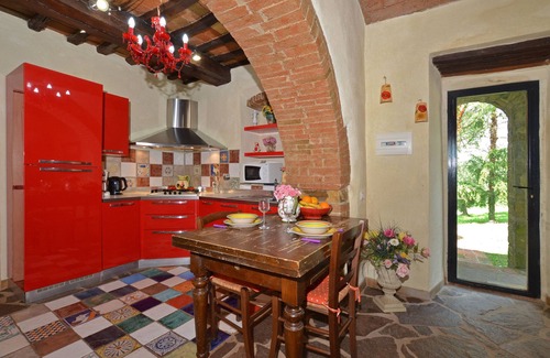 San Pietro in Bossolo Apartment | La Badia 3, Tavarnelle Val di Pesa, Italy