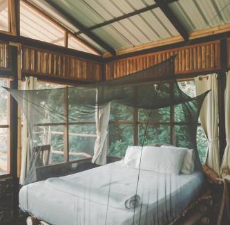 Balgue Cabin | La Bambouseraie