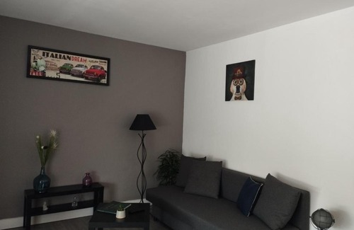 Saint-Florent-le-Vieil Apartment | La Bellière