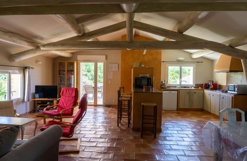 Simiane-la-Rotonde House | La Buisse