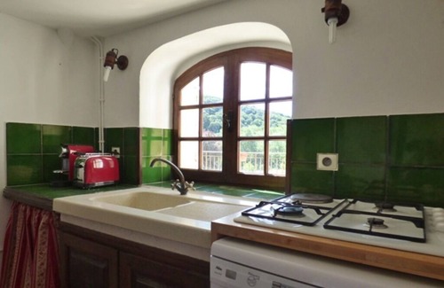 Simiane-la-Rotonde House | La Buisse