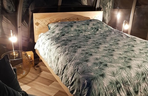 Ovifat House | La bulle au bois dormant d'ovifat