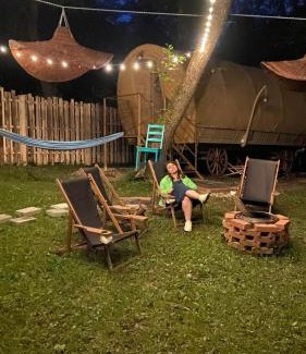 Malaia Other | La Căruțe