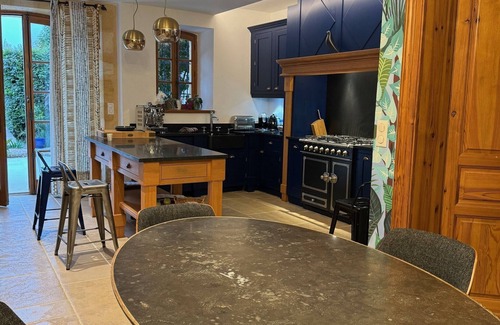 Camblanes-et-Meynac Villa | La camblanaise, a unique escape on the banks of the Garonne