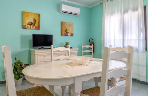 Trinita d'Agultu Apartment | La Casa Di Rosa