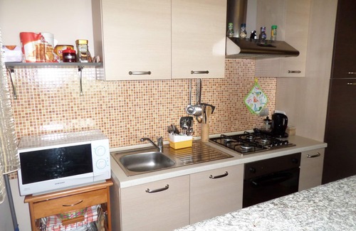 Montaldo Scarampi Villa | La Casa Blu, Villa with private swimming pool in Monferrato Langhe, Unesco Heritage