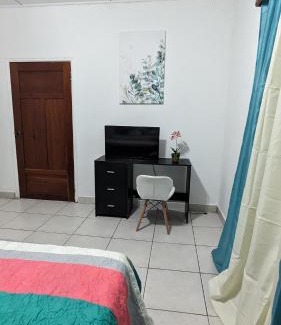 Sector 1 Nor-Oeste House | La casa de don Matilde