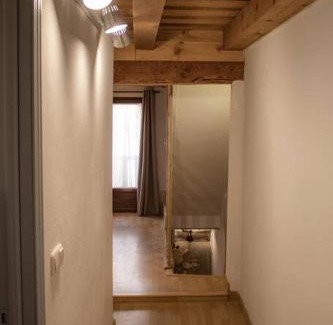 Pedro Bernardo Apartment | La casa de la Golondrina