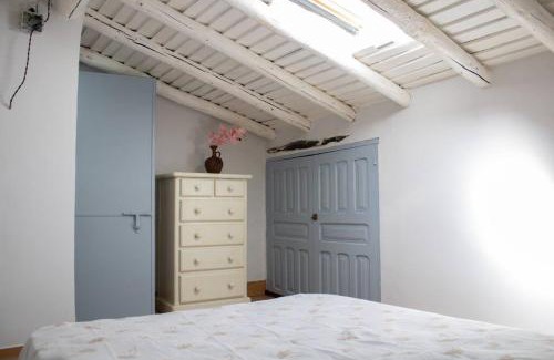 Pedro Bernardo Apartment | La casa de la Golondrina