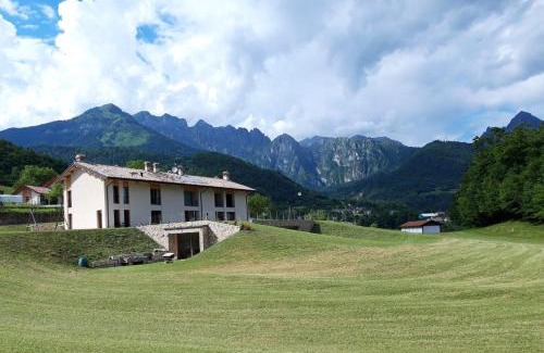 Pedavena House | La casa di Maia - Alloggio Agrituristico