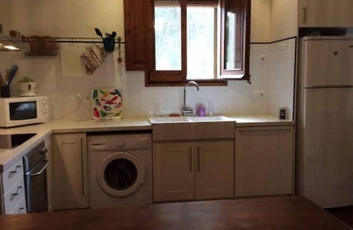 Beuda Cottage | La Casanova de Beuda for 9 People