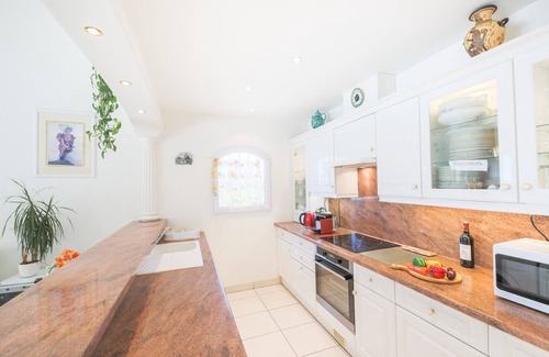 Saint Antoine Villa | LA CASETTA DEI FIORI VI3078 by RIVIERA HOLIDAY HOM