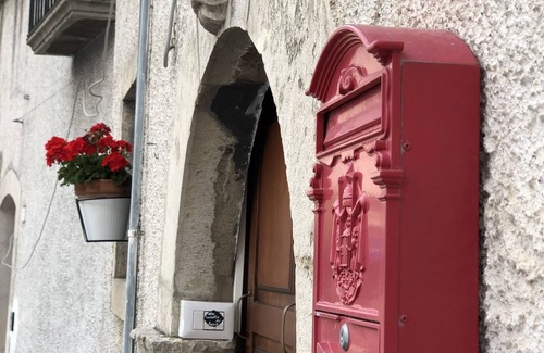 Potenza House | La Casetta di Rosie, Alla Torre Guevara: Tutta per Voi, in Pieno Centro!