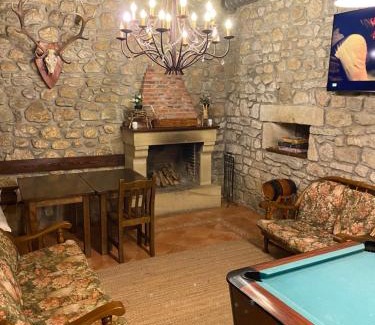 Lombrana House | La Casona de Lombraña, en Polaciones (Saja-Nansa)