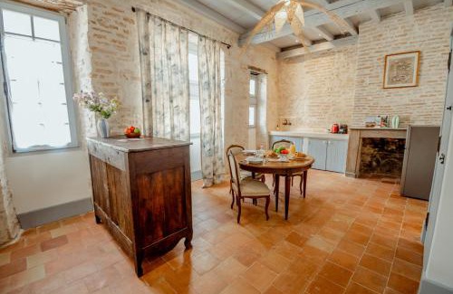 Lauzerte House | La Chambre Bleue