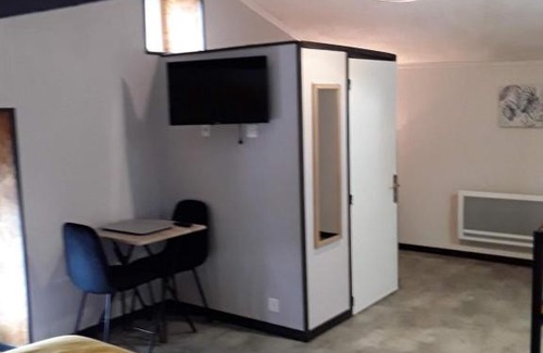 Doulezon House | La chambre d'à côté