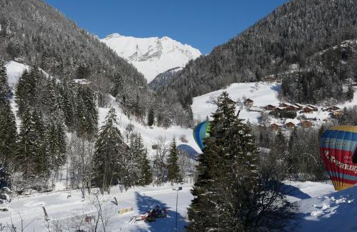 Flumet Ski Chalet | La Chevrière