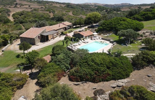 Sassari House | La Chintana A charming villa with pool