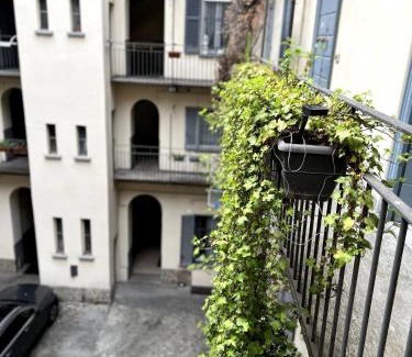 San Vittore Apartment | La Corte dei Creativi Comodo e Centrale