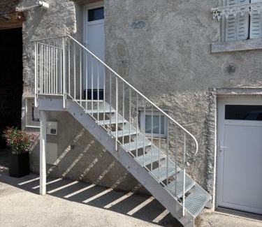 Perrier Hotel | la Cour Carrée