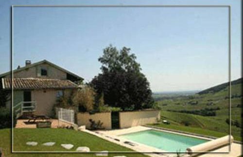 Quincie-en-Beaujolais Bed & Breakfast | La Croix de Saburin