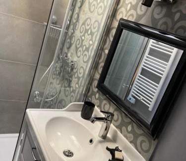 Neuilly House | la detente de neuilly