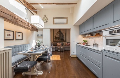 Santa Croce Apartment | La Dimora Nova Florence