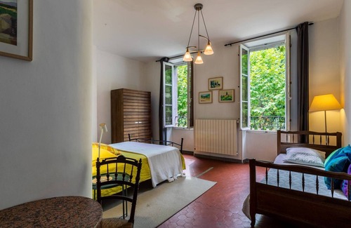 Gardanne Bed & Breakfast | La Féraude - Chambres d'Hôtes