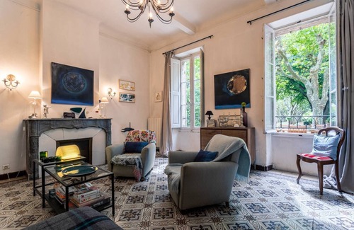 Gardanne Bed & Breakfast | La Féraude - Chambres d'Hôtes