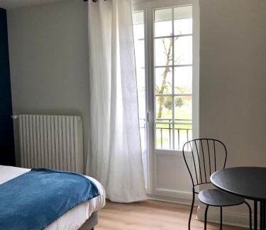 Saint-Maur Bed & Breakfast | LA FERME D'AIGUROLLES