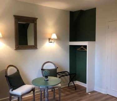 Saint-Maur Bed & Breakfast | LA FERME D'AIGUROLLES