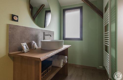 Rieucaze Bed & Breakfast | La Ferme des Hautins - Chambres -d'Hôtes