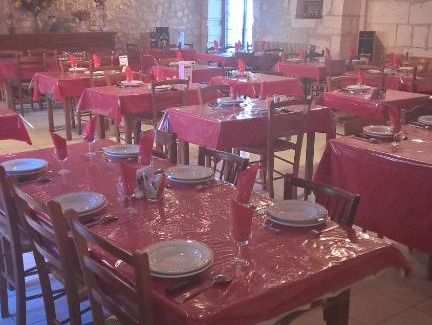 La Tour-Blanche-Cercles Bed & Breakfast | la fin de la faim