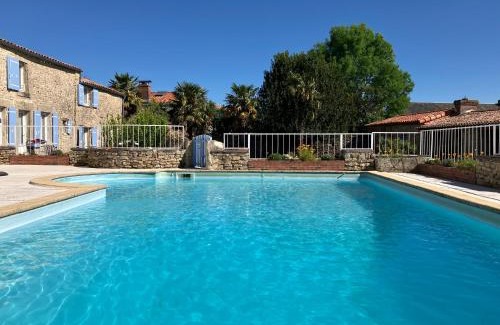 Cezais House | La Frouardière, 3 gîtes de charme