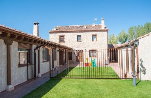 Aldeonsancho House | La Fuente del Pinar