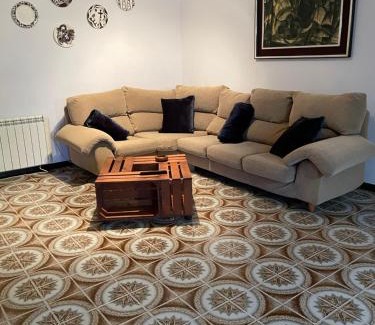 Aldover Apartment | LA GARROFERA