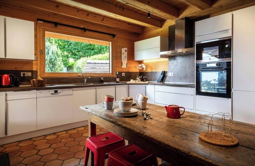 Manigod Ski Chalet | La Grange à l'Ours - Manigod ski break 13p sauna, barrel spa - OVO Network