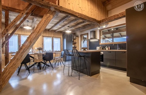 Le Verneil House | LA Grange A Gustave - LE Verneil