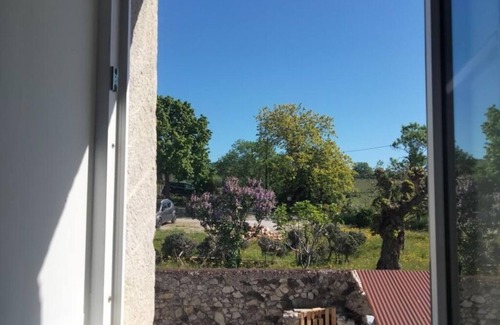 Chomerac Bed & Breakfast | La Grange de Sabatas, Room La Toinette