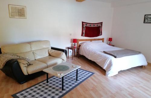 Saint-Georges-sur-Layon House | La Grange du Layon