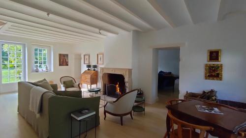 La Celle-sous-Gouzon Villa | La Grangerie