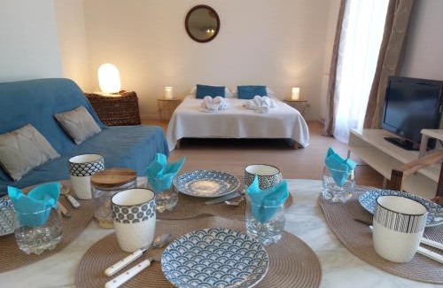 Noaillan Apartment | La Guest House BYLAVILLA25 calme et détente