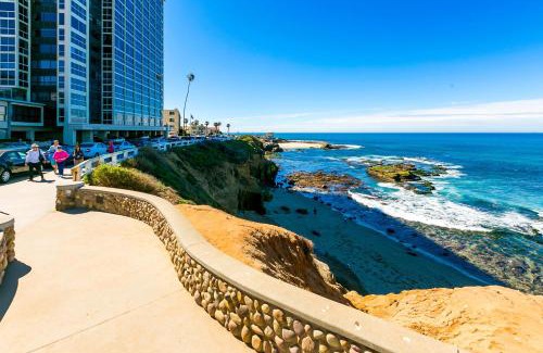 Village of La Jolla House | La Jolla Village Oceanfront Homes
