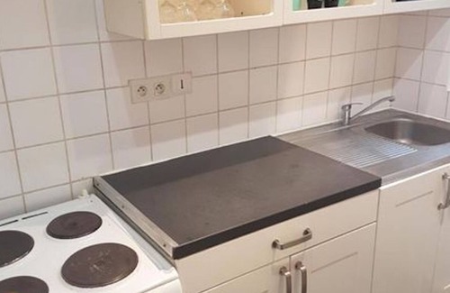 Saint-Jean-d'Angely Apartment | La Laverie - Nice apartment