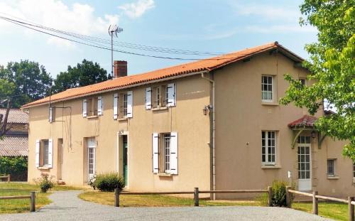 Pouzauges Bed & Breakfast | La Libaudière