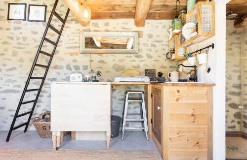 Neuveglise-sur-Truyere House | La Loge de Rose