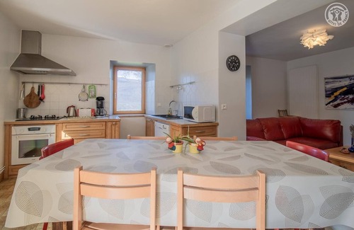 Serrieres-en-Chautagne House | LA Maison Bleue - Serrieres EN Chautagne