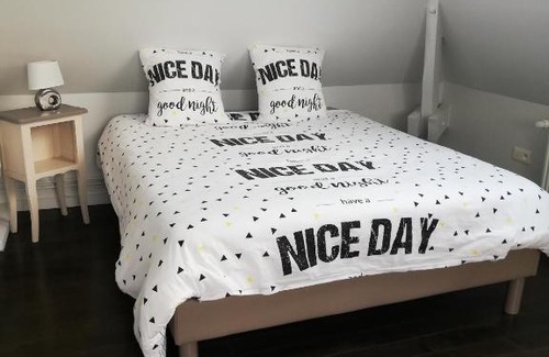 La Neuville-les-Bray House | La maison de la Vallée